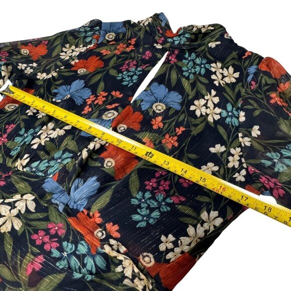 ASTR the Label Dark Floral Cropped Blouse Top Sz.M Multi Open Back Romantic - Picture 12 of 16